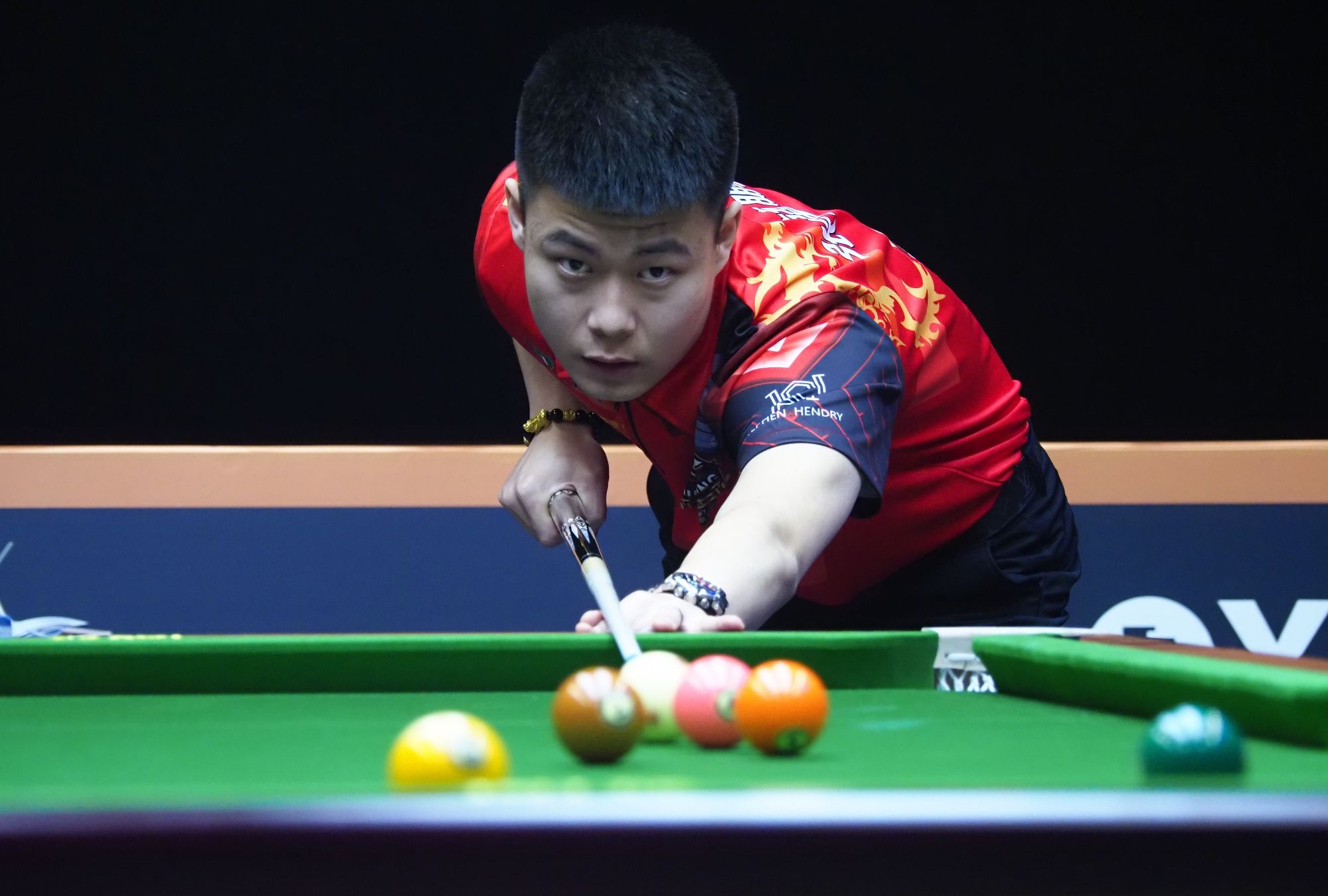 如此悬殊的 如此悬殊的