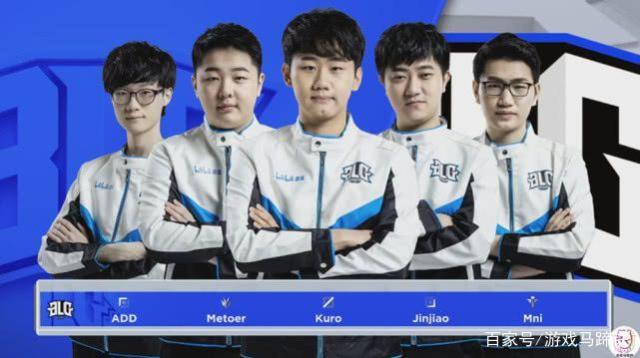 往伴随着一 往伴随着一