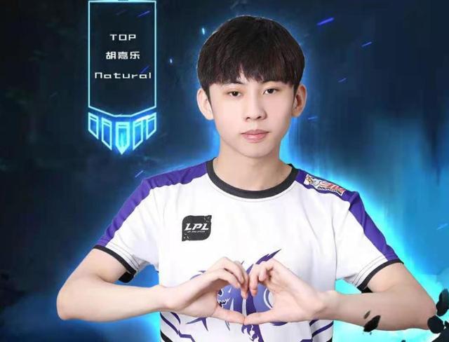 正是凭借 正是凭借