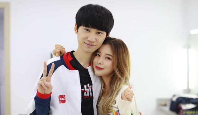 希望她能在 希望她能在