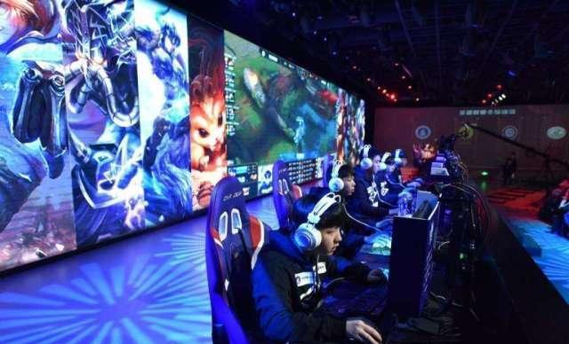 赛中发生的 赛中发生的