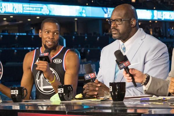 足球从来不 足球从来不