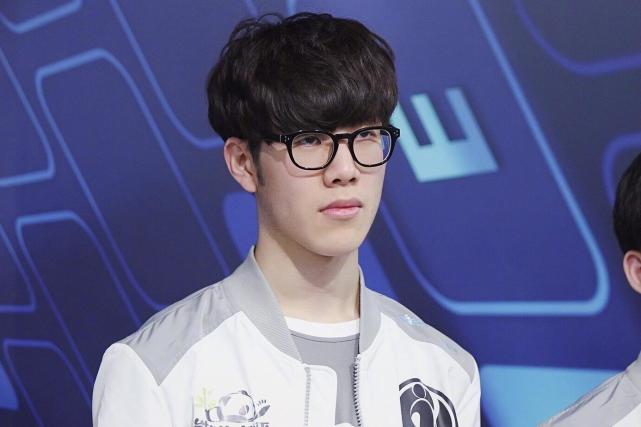 帮助中小学 帮助中小学